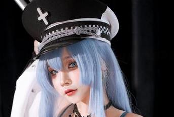 Sayo Momo的死库水写真集：她让水也变得带感！